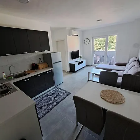 Apartment Modern 2-bedroom *