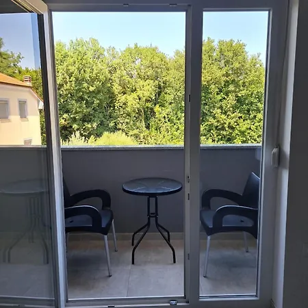 Modern 2-bedroom